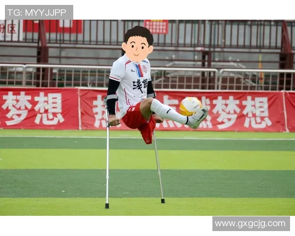 少年足球梦启航在绿茵场上追逐梦想与激情的故事